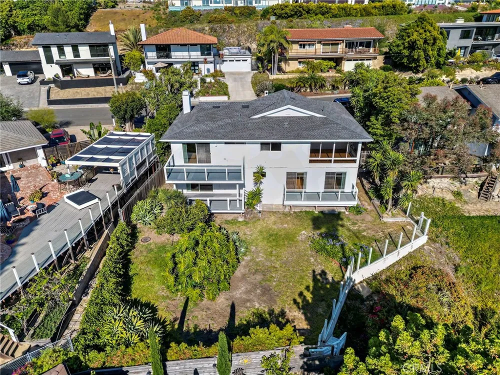 2869 Zell Drive Laguna Beach, CA 92651