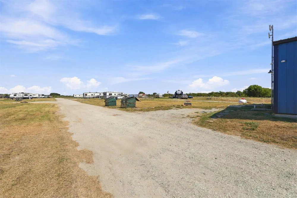 10699 Hwy 377 Kingston, OK 73439