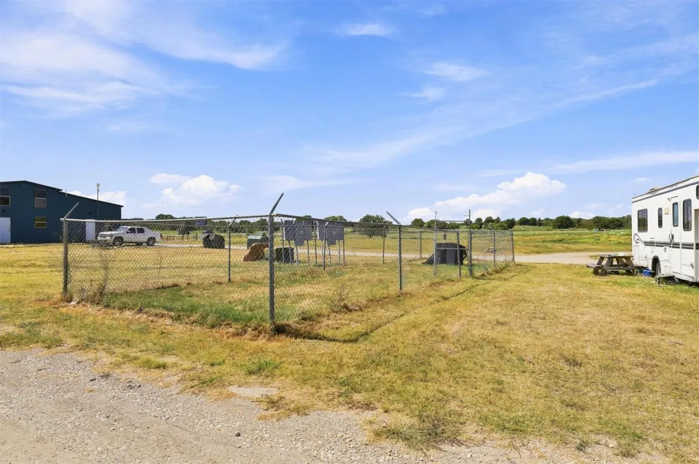 10699 Hwy 377 Kingston, OK 73439