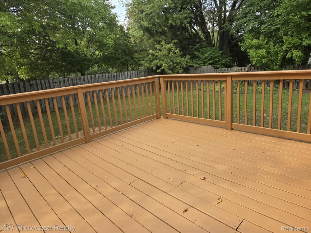 2056 Brookfield Street Canton Charter Township, MI 48188