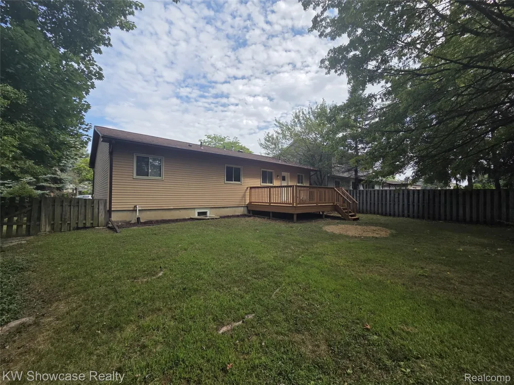 2056 Brookfield Street Canton Charter Township, MI 48188