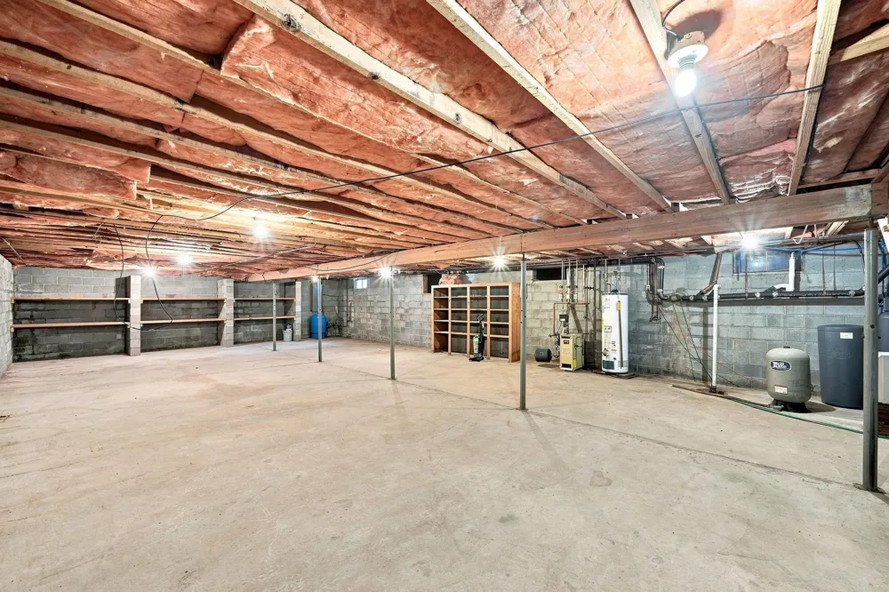 2061 S Green Road Lake Township, MI 49651