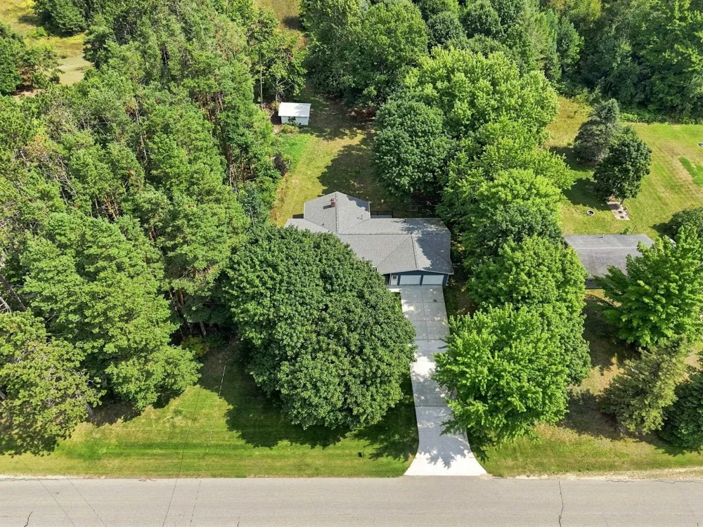 2061 S Green Road Lake Township, MI 49651