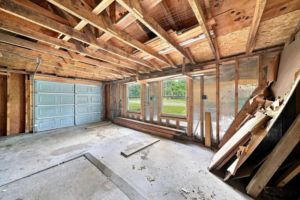 2061 S Green Road Lake Township, MI 49651