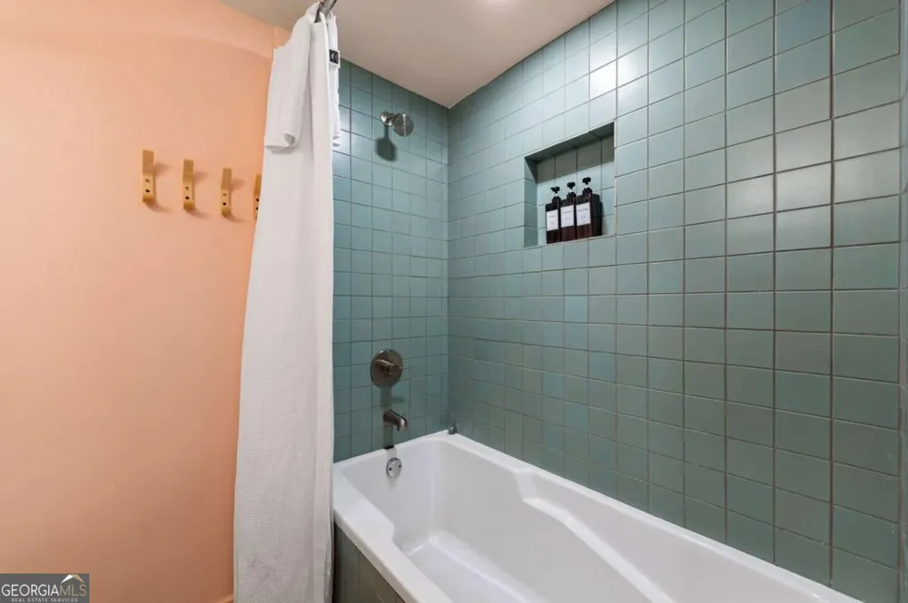 223 Laurel TRCE Blue Ridge, GA 30513