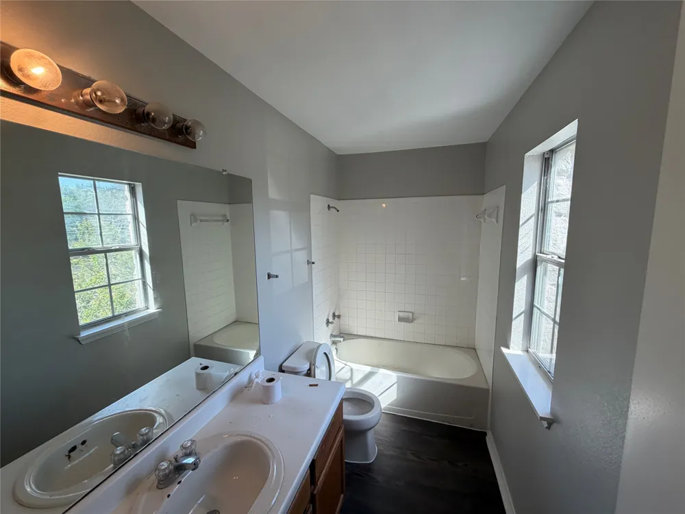 6712 Gold Moss Cove Austin, TX 78745