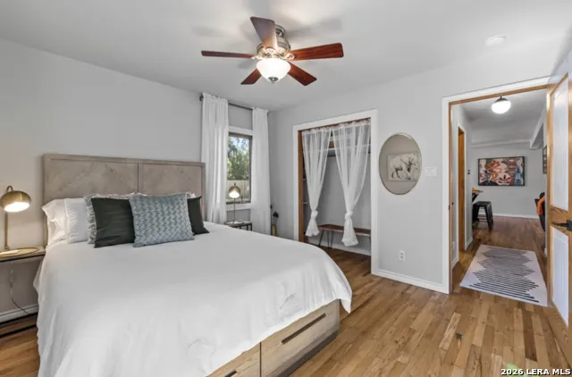904 ORANGE ST Fredericksburg, TX 78624