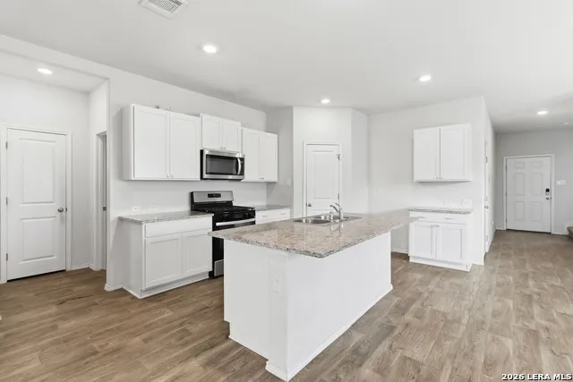 15750 Clove Spice Way Von Ormy, TX 78073