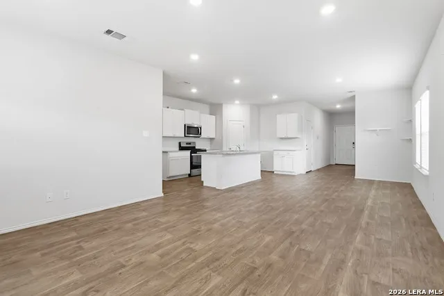 15750 Clove Spice Way Von Ormy, TX 78073