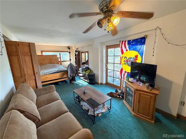 25 Pine Road Golden, CO 80401