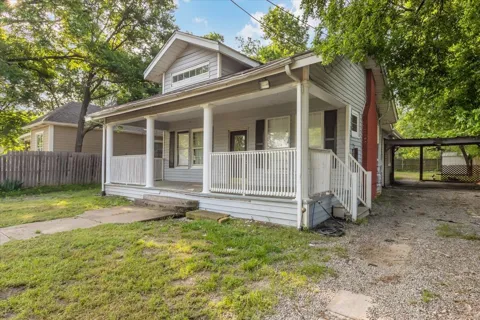 1010 E Cherry Street