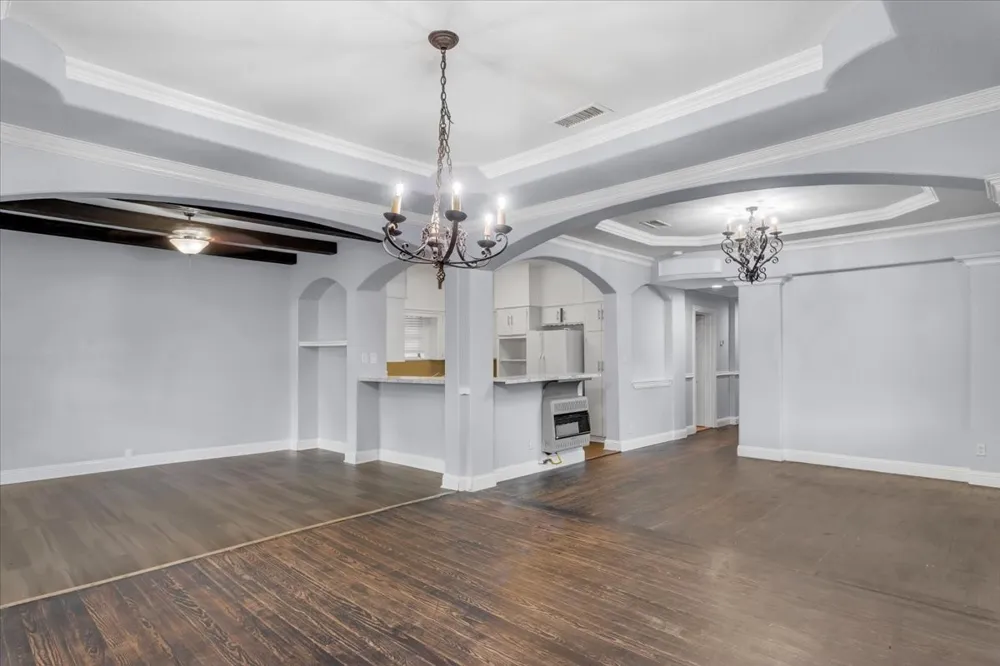 1010 E Cherry Street Sherman, TX 75090