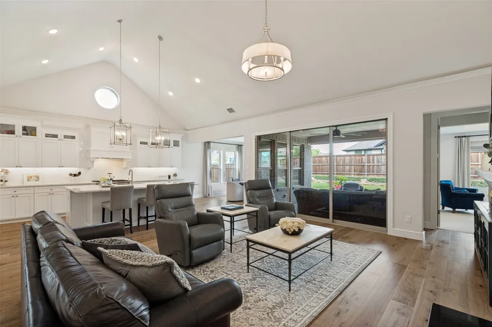 4212 Hollandwood Drive McKinney, TX 75071