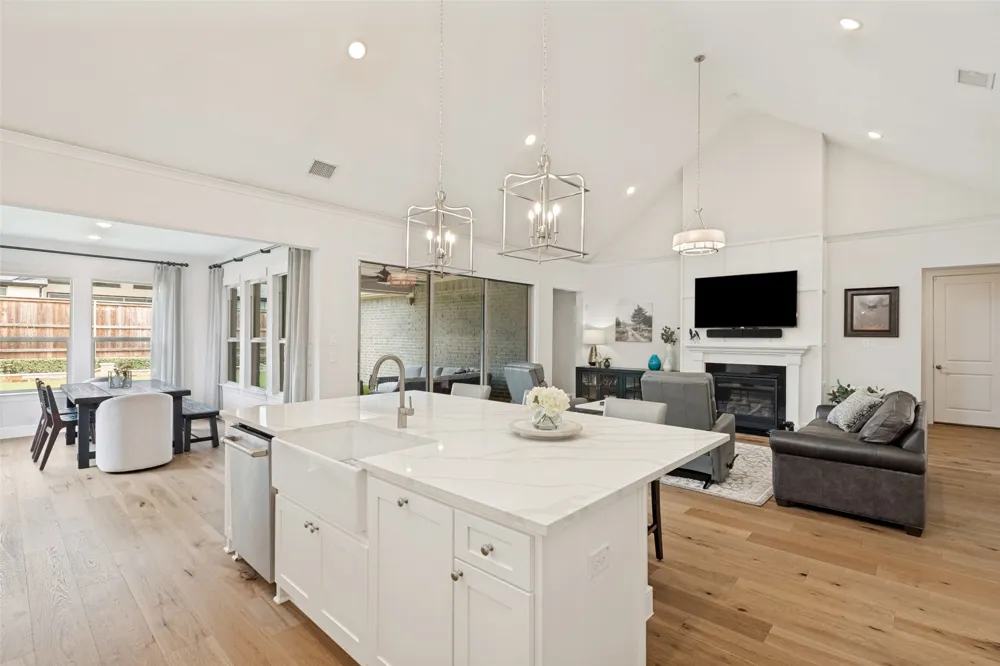 4212 Hollandwood Drive McKinney, TX 75071