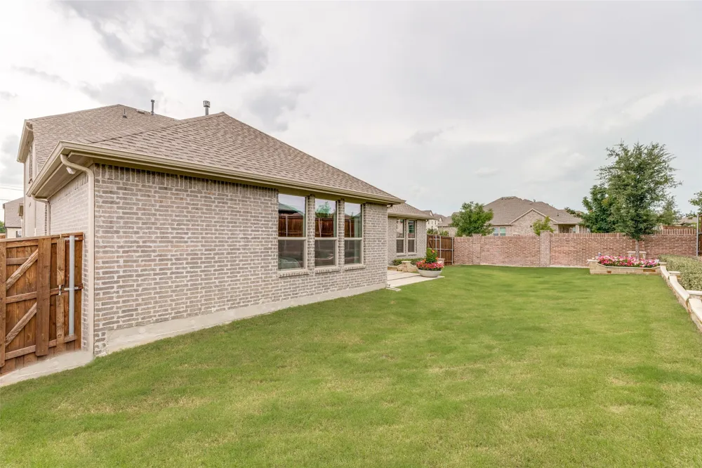 4212 Hollandwood Drive McKinney, TX 75071