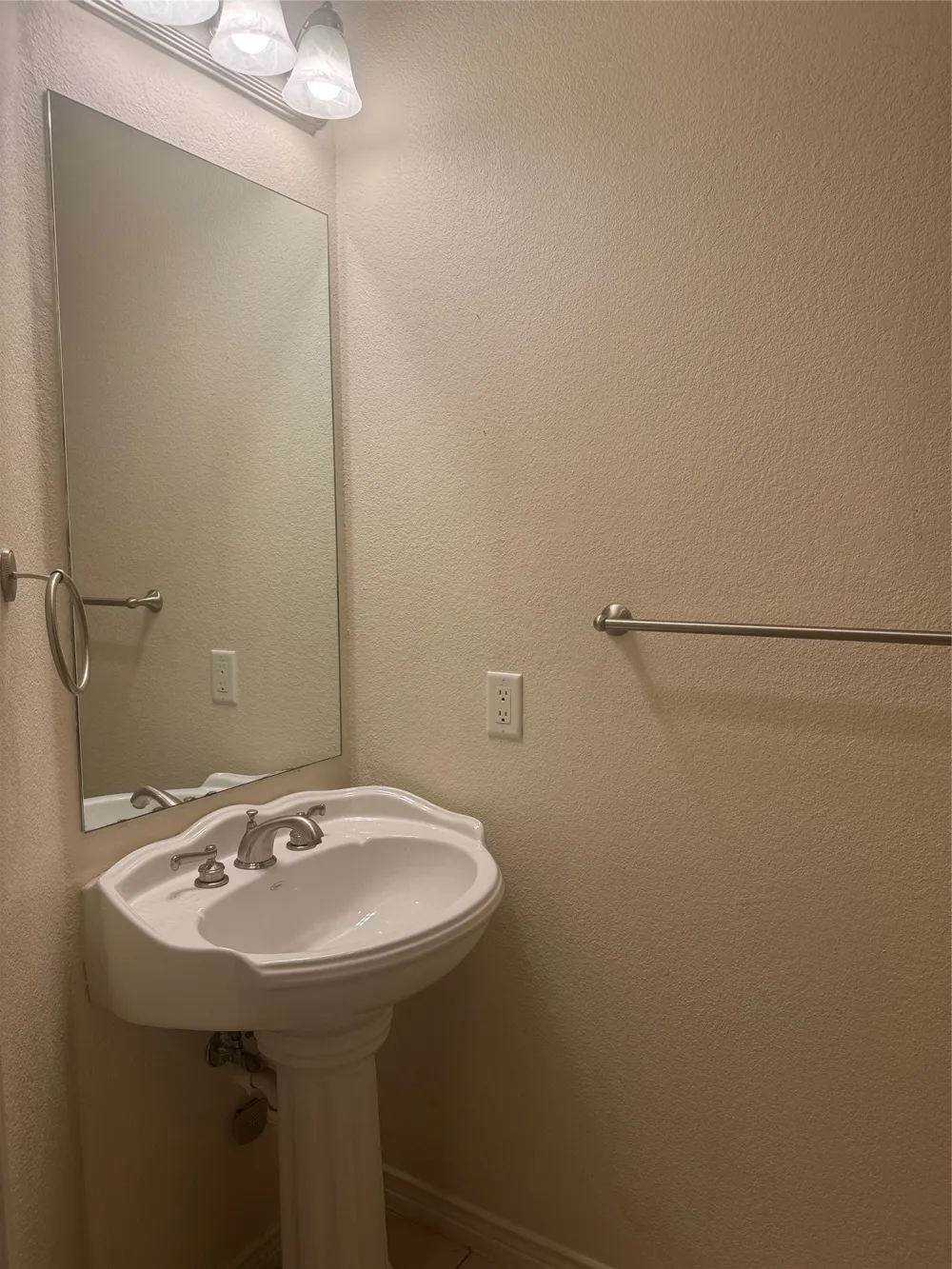 2003 Garden View Lane Richardson, TX 75080
