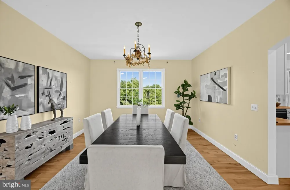 27 MCCOY LANE Carlisle, PA 17015