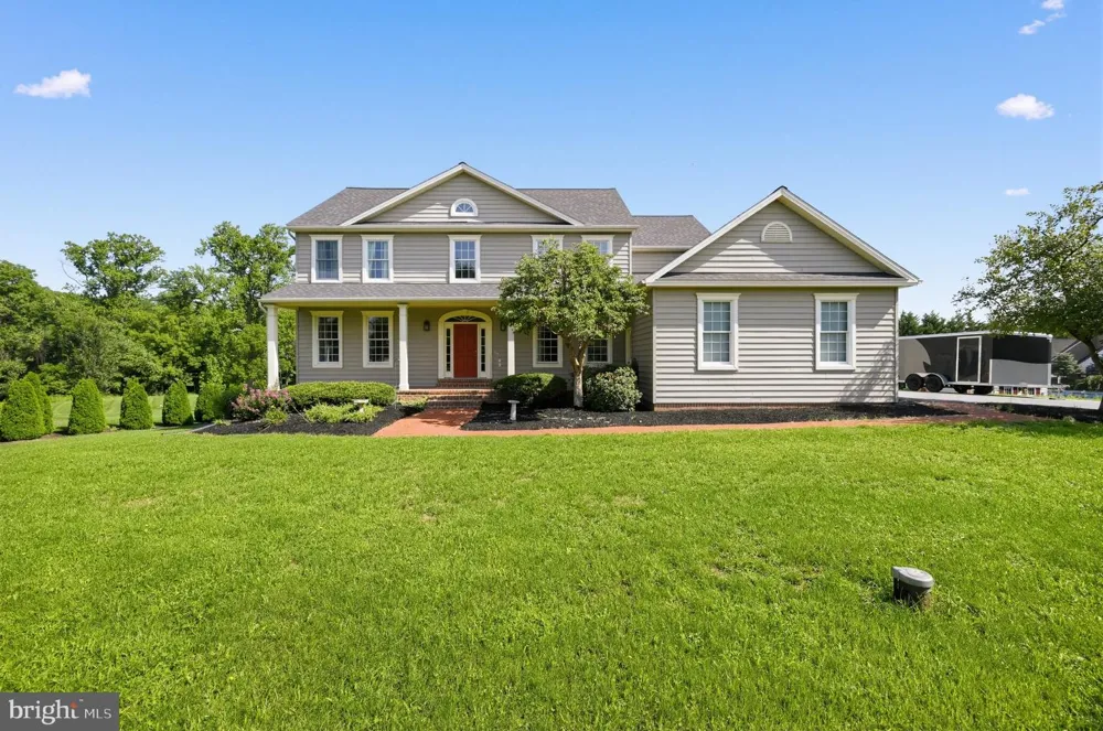27 MCCOY LANE Carlisle, PA 17015