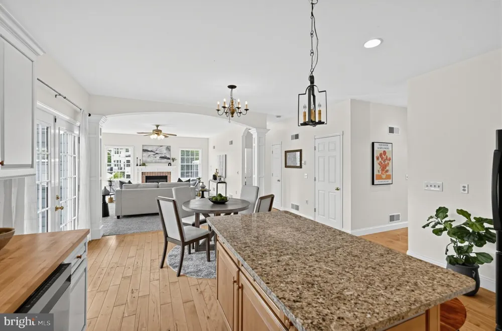 27 MCCOY LANE Carlisle, PA 17015