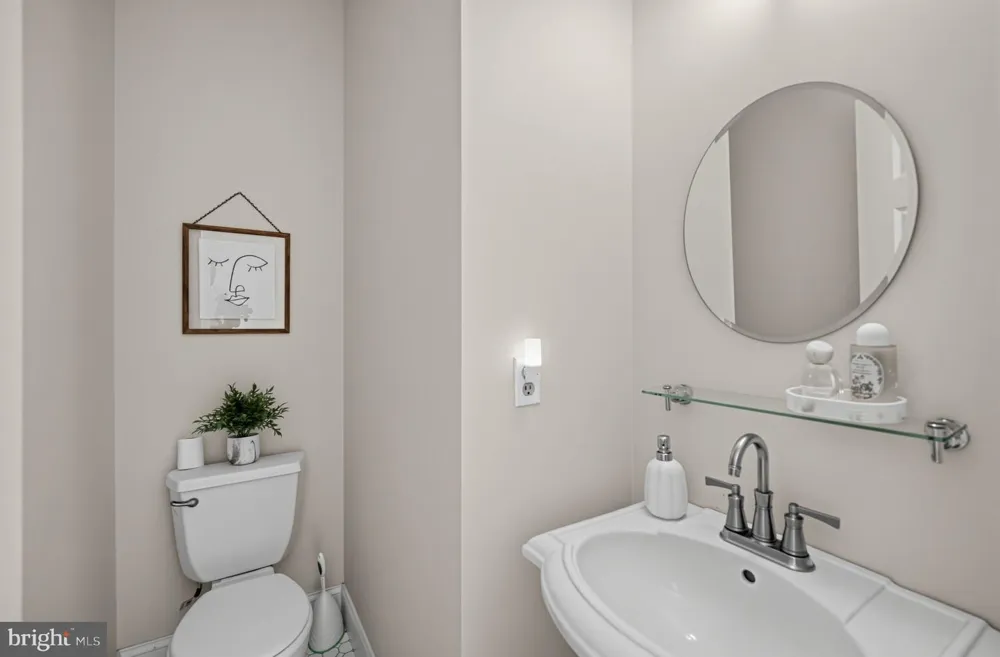 27 MCCOY LANE Carlisle, PA 17015