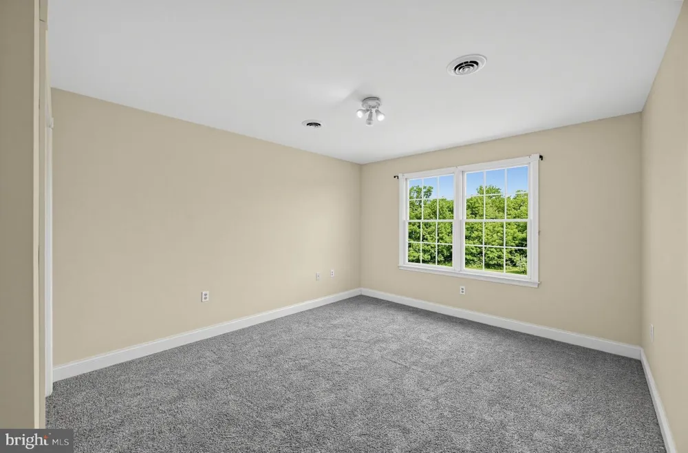 27 MCCOY LANE Carlisle, PA 17015