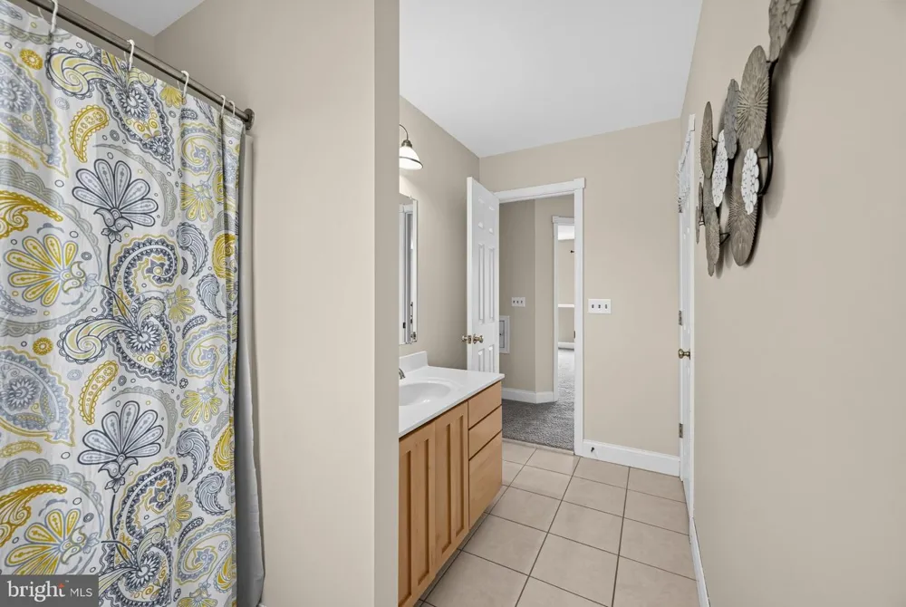 27 MCCOY LANE Carlisle, PA 17015
