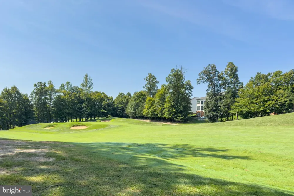 4759 CHARTER COURT Woodbridge, VA 22192