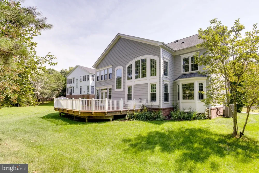 4759 CHARTER COURT Woodbridge, VA 22192
