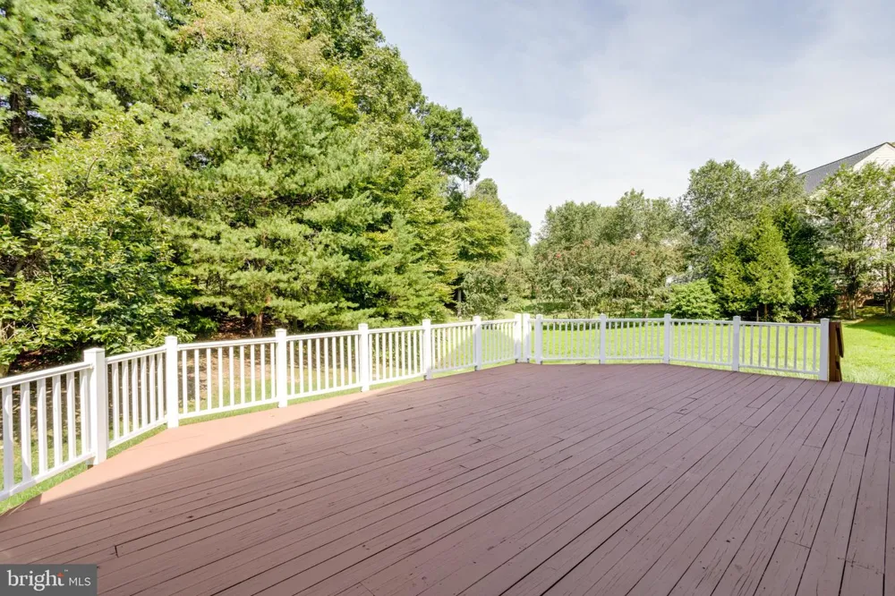 4759 CHARTER COURT Woodbridge, VA 22192