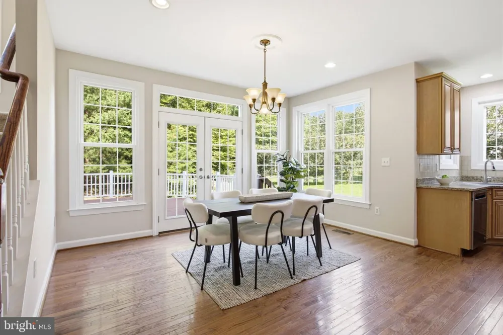 4759 CHARTER COURT Woodbridge, VA 22192