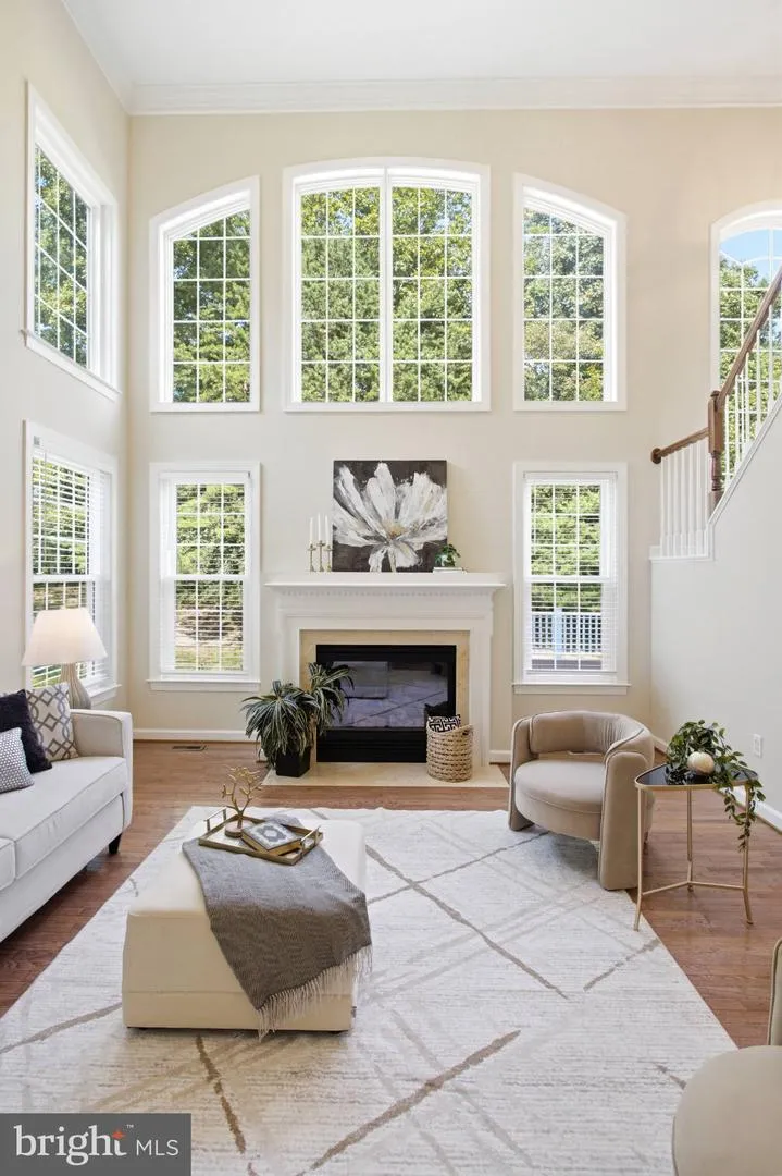 4759 CHARTER COURT Woodbridge, VA 22192