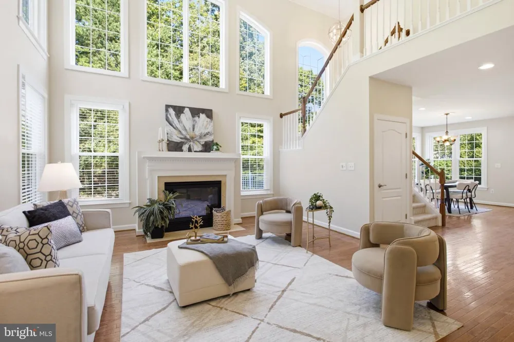 4759 CHARTER COURT Woodbridge, VA 22192