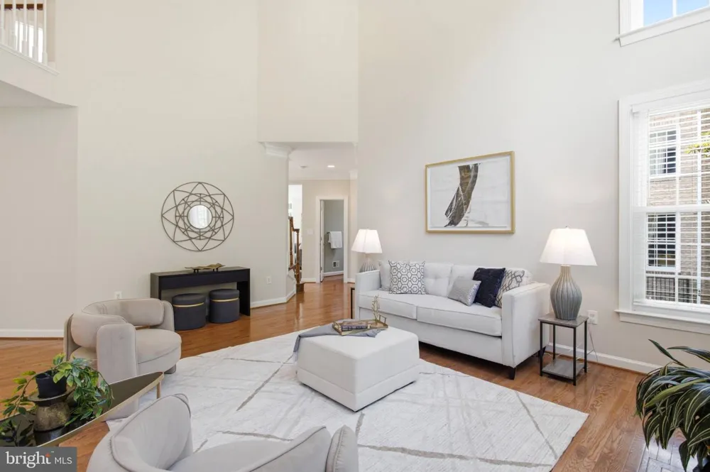 4759 CHARTER COURT Woodbridge, VA 22192