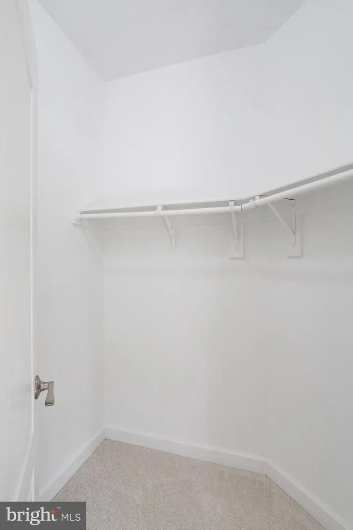 4759 CHARTER COURT Woodbridge, VA 22192