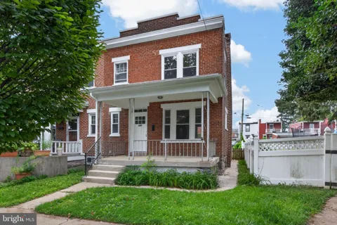 630 PEARL STREET