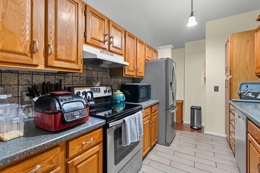 6585 San Gabriel Drive Kalamazoo, MI 49009