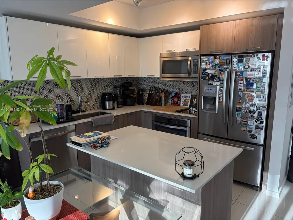 5252 NW 85th Ave #1409 Doral, FL 33166