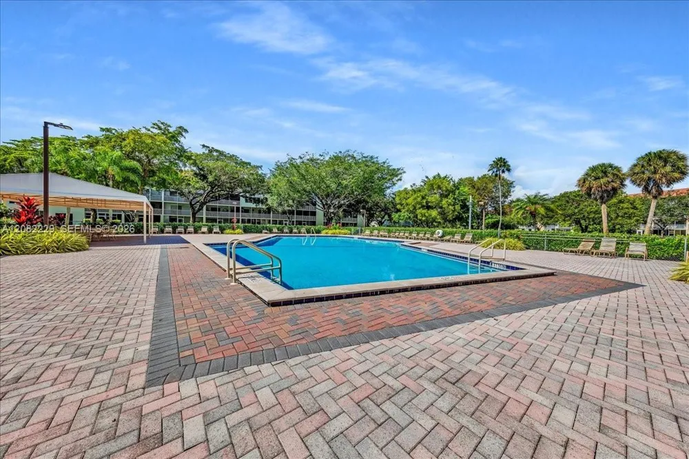 13250 SW 7th Ct #210L Pembroke Pines, FL 33027