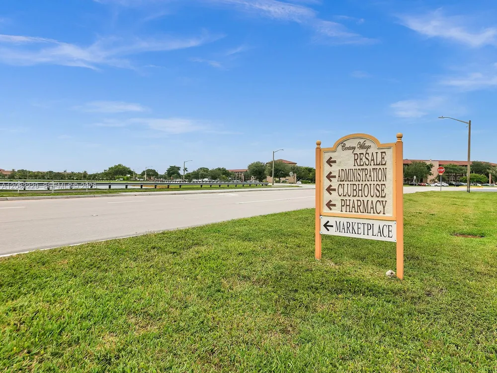 13250 SW 7th Ct #210L Pembroke Pines, FL 33027