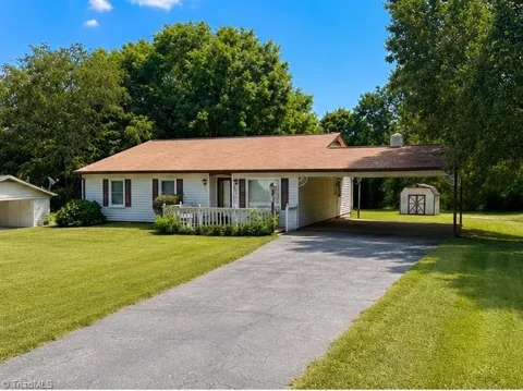 221 Stonehedge Drive