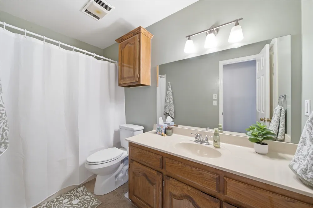2914 E 101st Place Tulsa, OK 74137