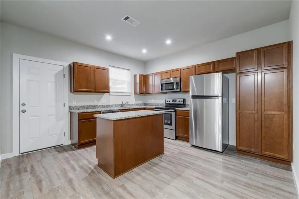 906 Quartz Court #702 Cedar Park, TX 78613