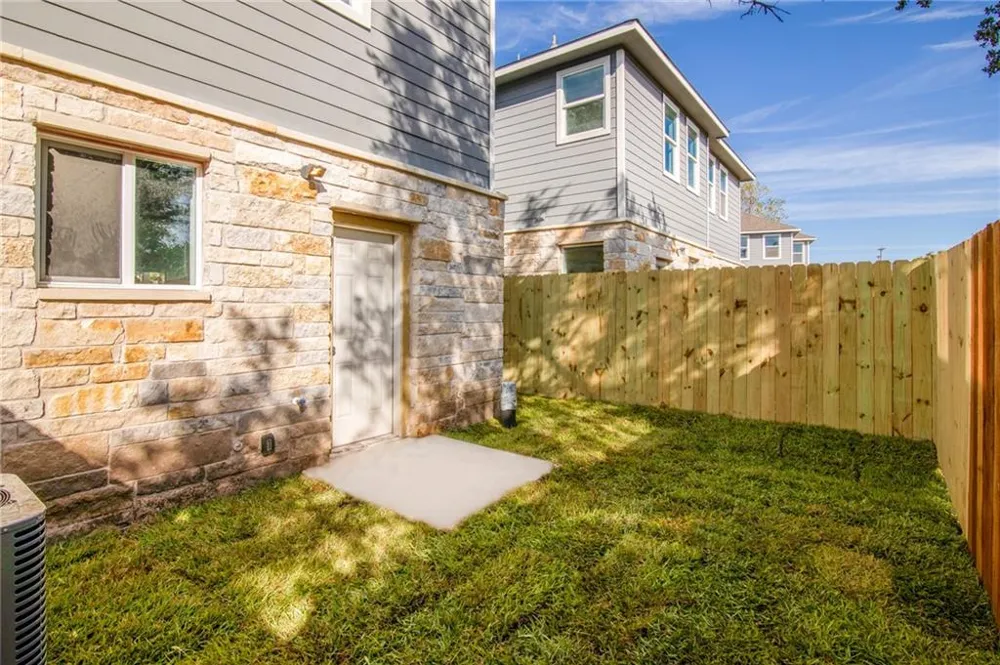906 Quartz Court #702 Cedar Park, TX 78613