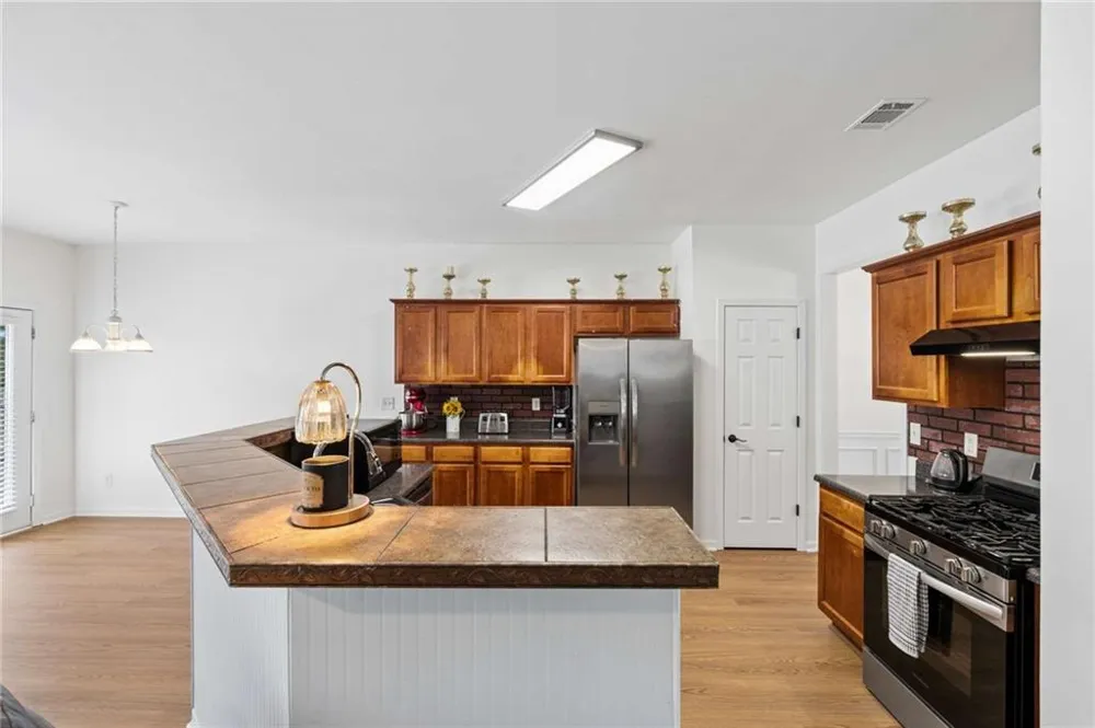 2361 Walnut Tree Court Buford, GA 30519