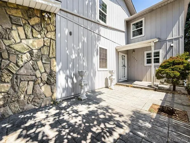2813 S Xanadu Way Aurora, CO 80014