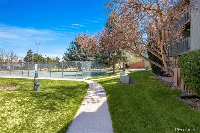 3696 S Depew Street #303 Lakewood, CO 80235