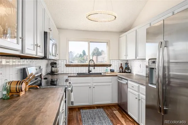 3696 S Depew Street #303 Lakewood, CO 80235