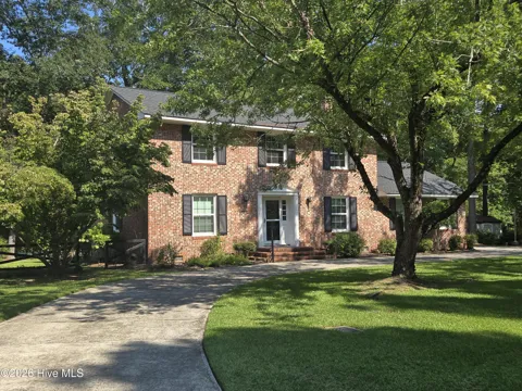 12601 Woodpecker Lane