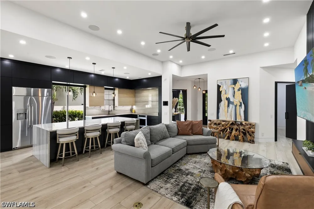 Ellice Way Naples, FL 34119