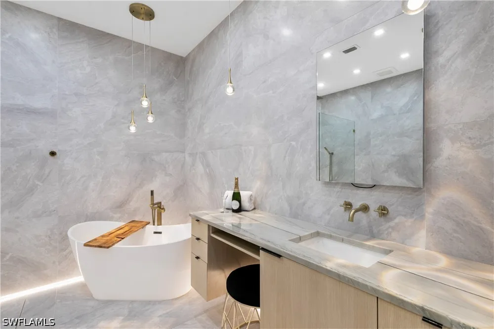 Ellice Way Naples, FL 34119